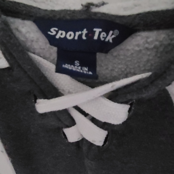 EUC Buccigross Cawlidge Hawkey Men's Sz Small Charcoal Sweatshirt Hoodie - Picture 2 of 3